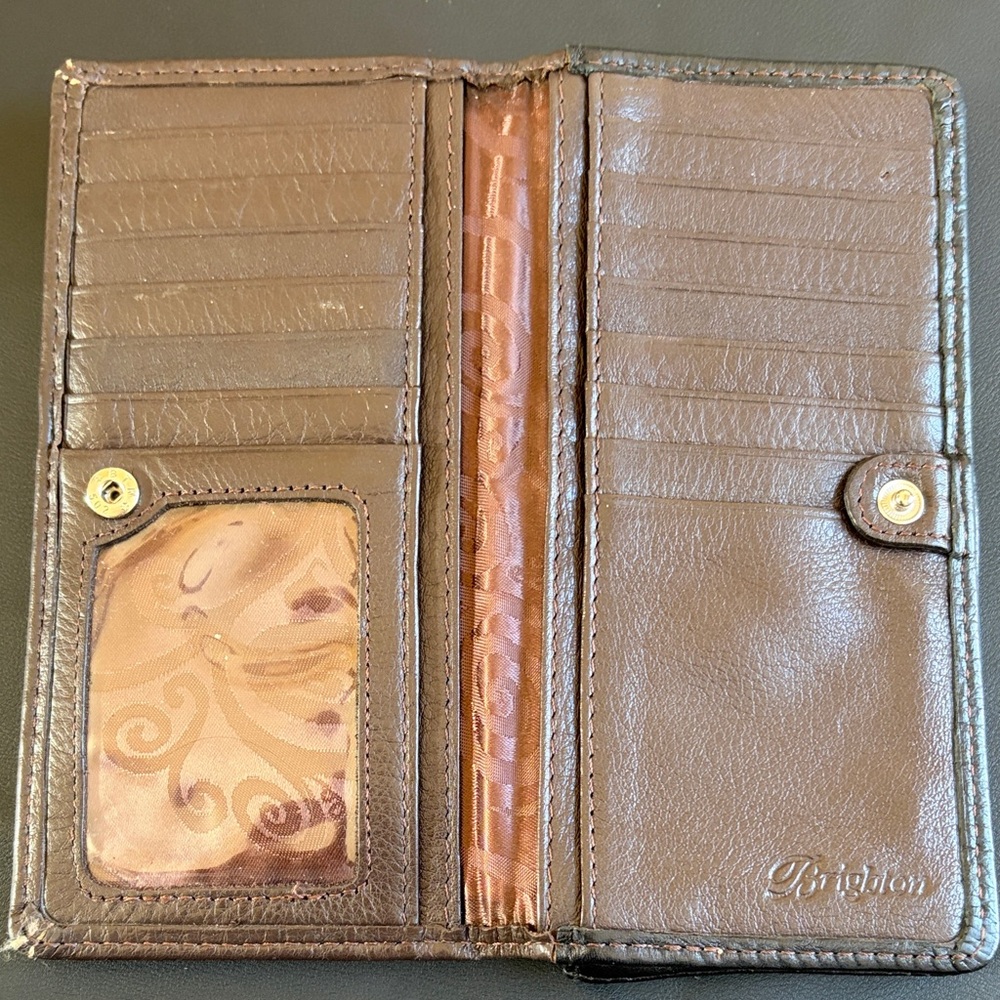 Brighton Black Leather Heart Patch Crossbody Purs… - image 8